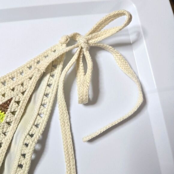 Aerie Crochet Cheeky Bikini Bottom Medium - Picture 3 of 6